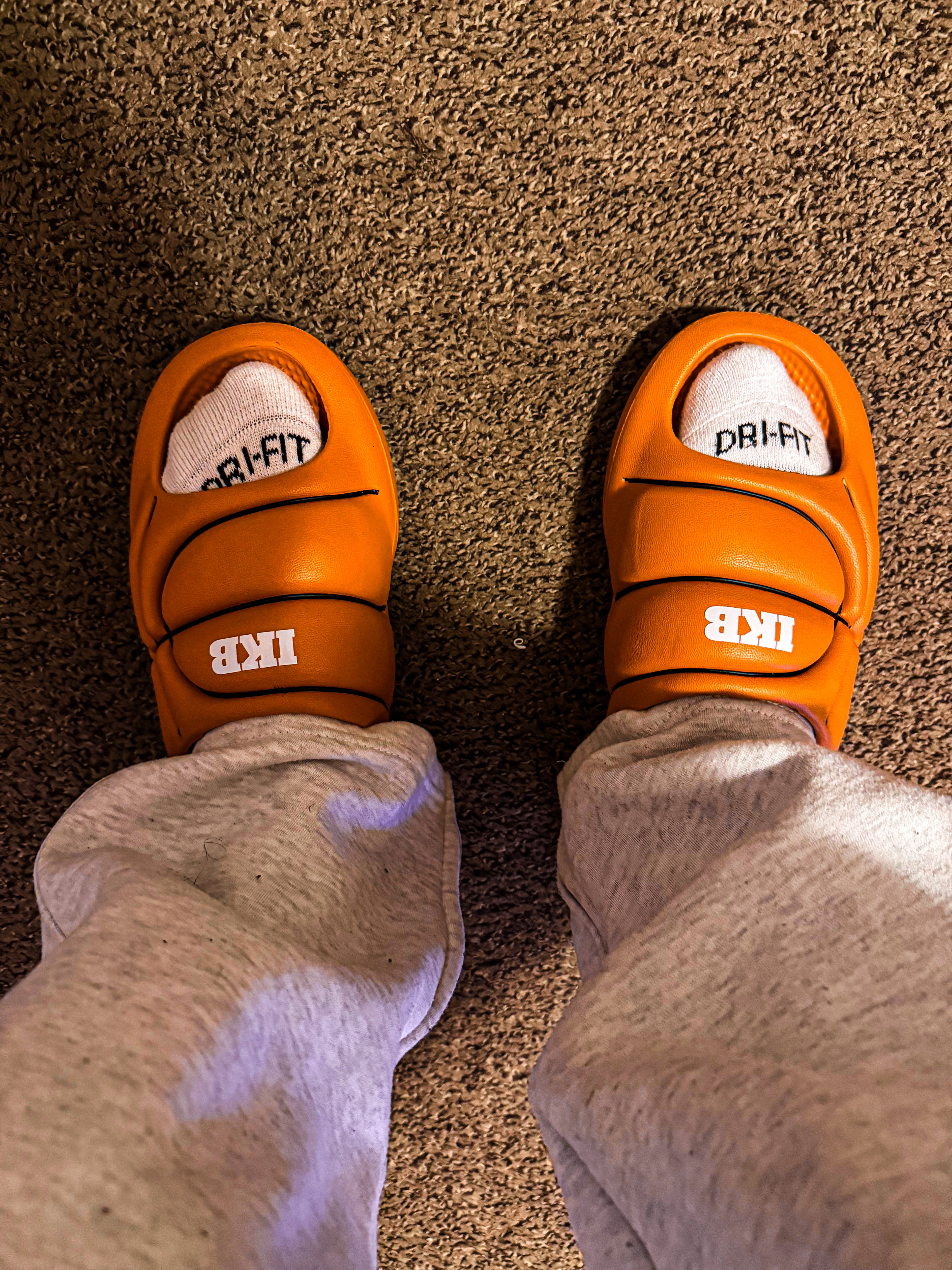 I KNOW BALL SIGNATURE SLIDES