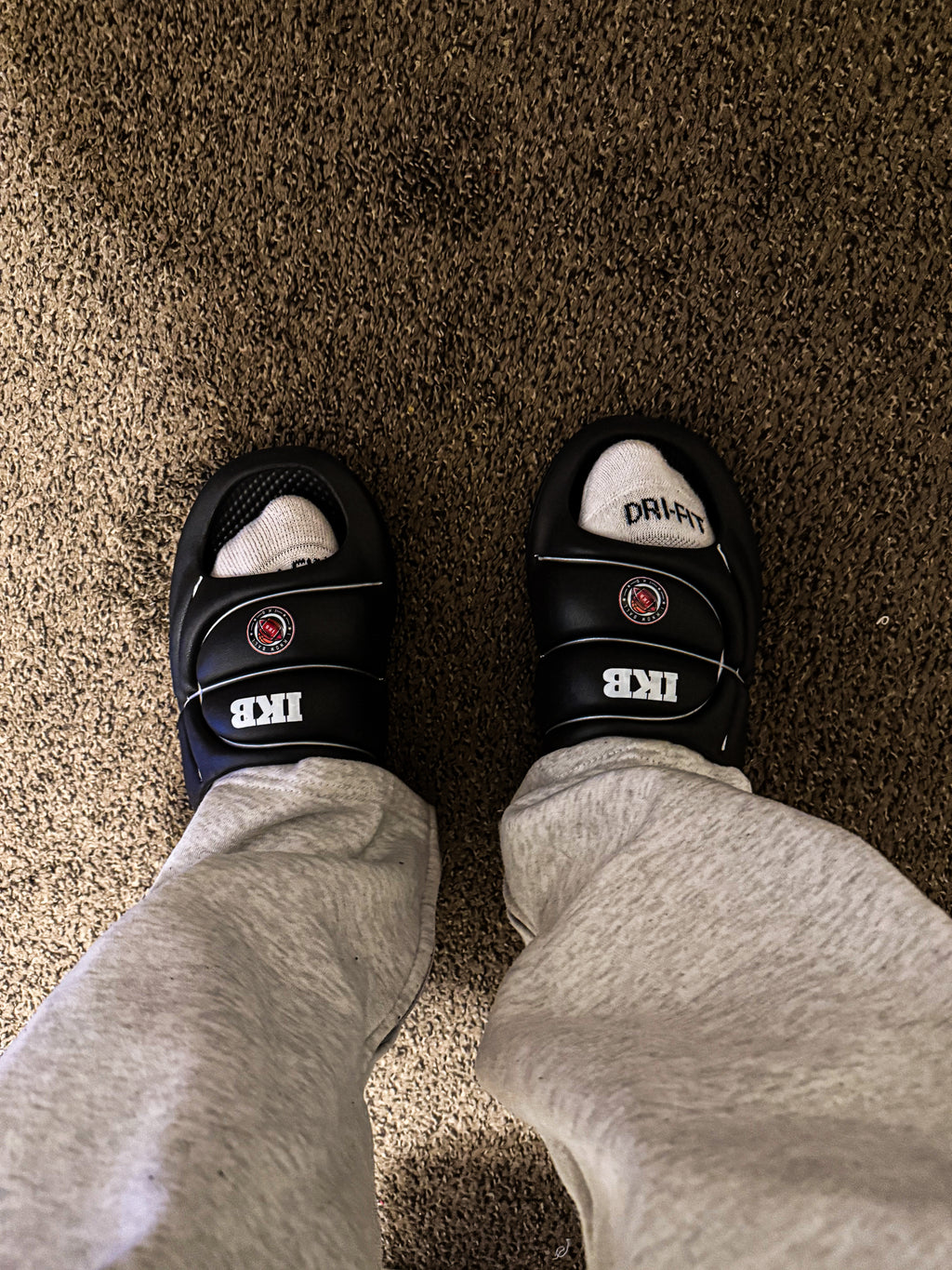 I KNOW BALL SIGNATURE SLIDES